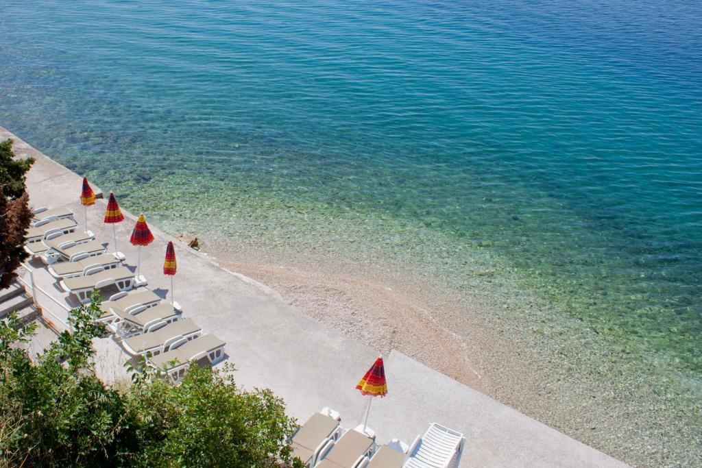 Hotel Vali Dramalj Crikvenica Buitenkant foto