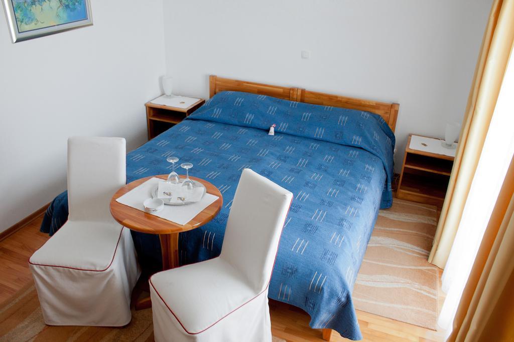 Hotel Vali Dramalj Crikvenica Kamer foto